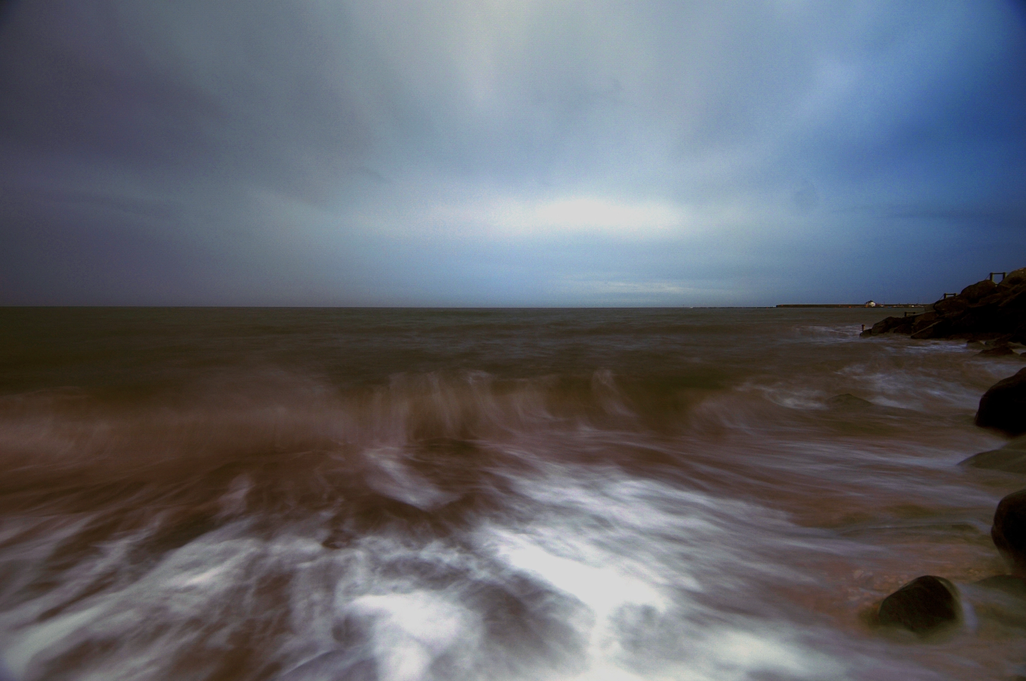 Nikon D2X sample photo. Lyme spring light photography