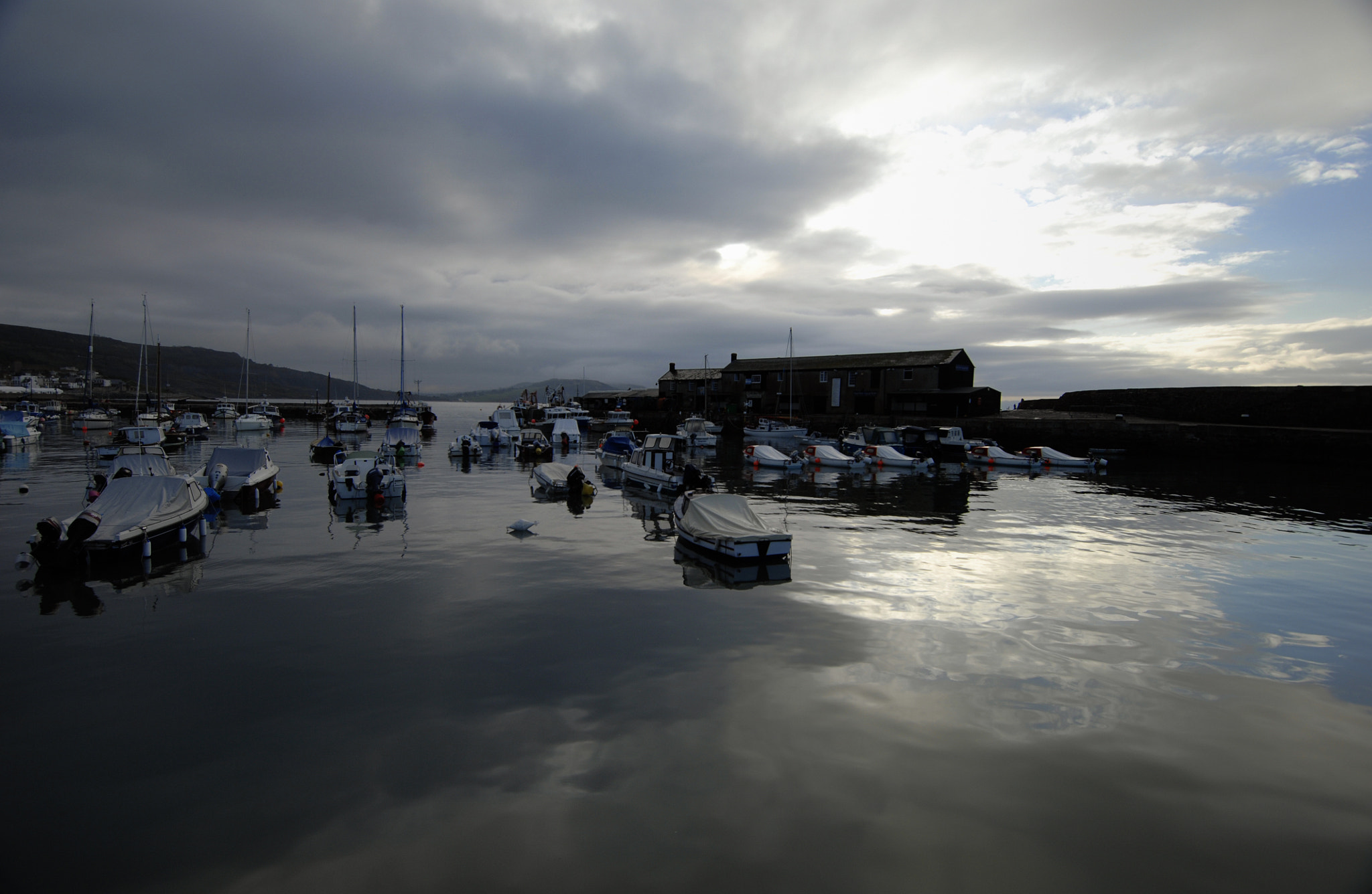Nikon D2X sample photo. Lyme spring light photography