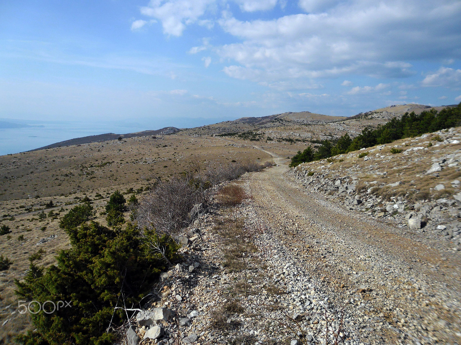 Samsung ES30/VLUU ES30 sample photo. Velebit mountain,view towards the islands,4 photography