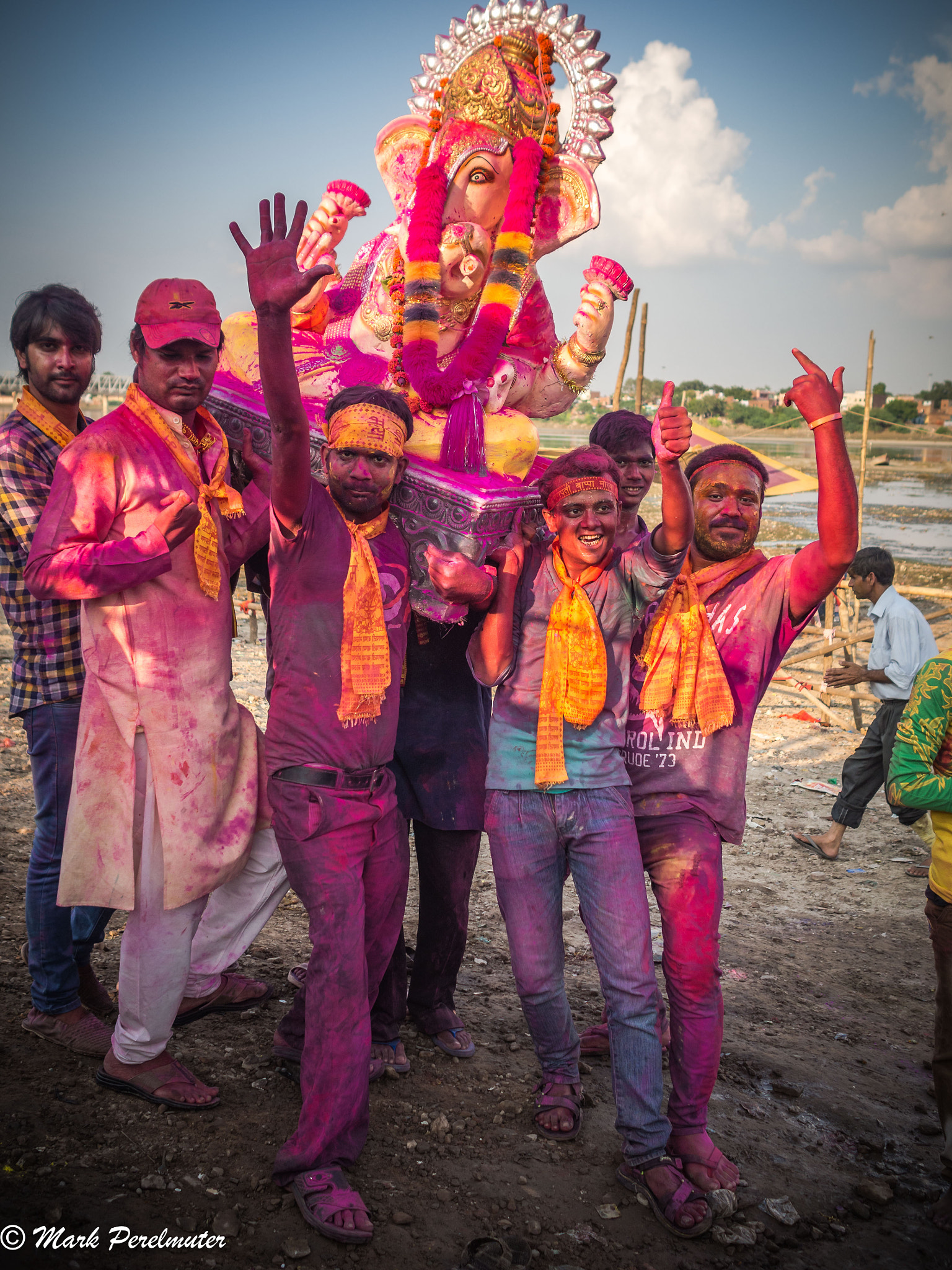 Olympus M.Zuiko Digital 17mm F1.8 sample photo. Ganesha chaturthi festival in agra photography