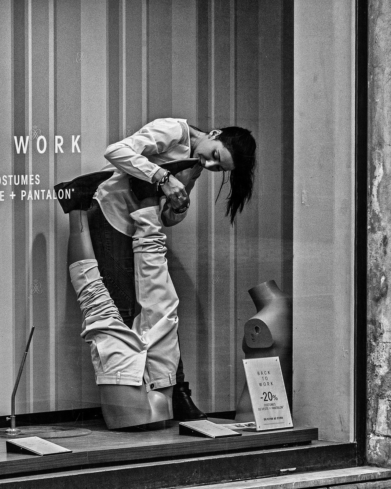 Olympus OM-D E-M5 sample photo. Pants panic ! photography