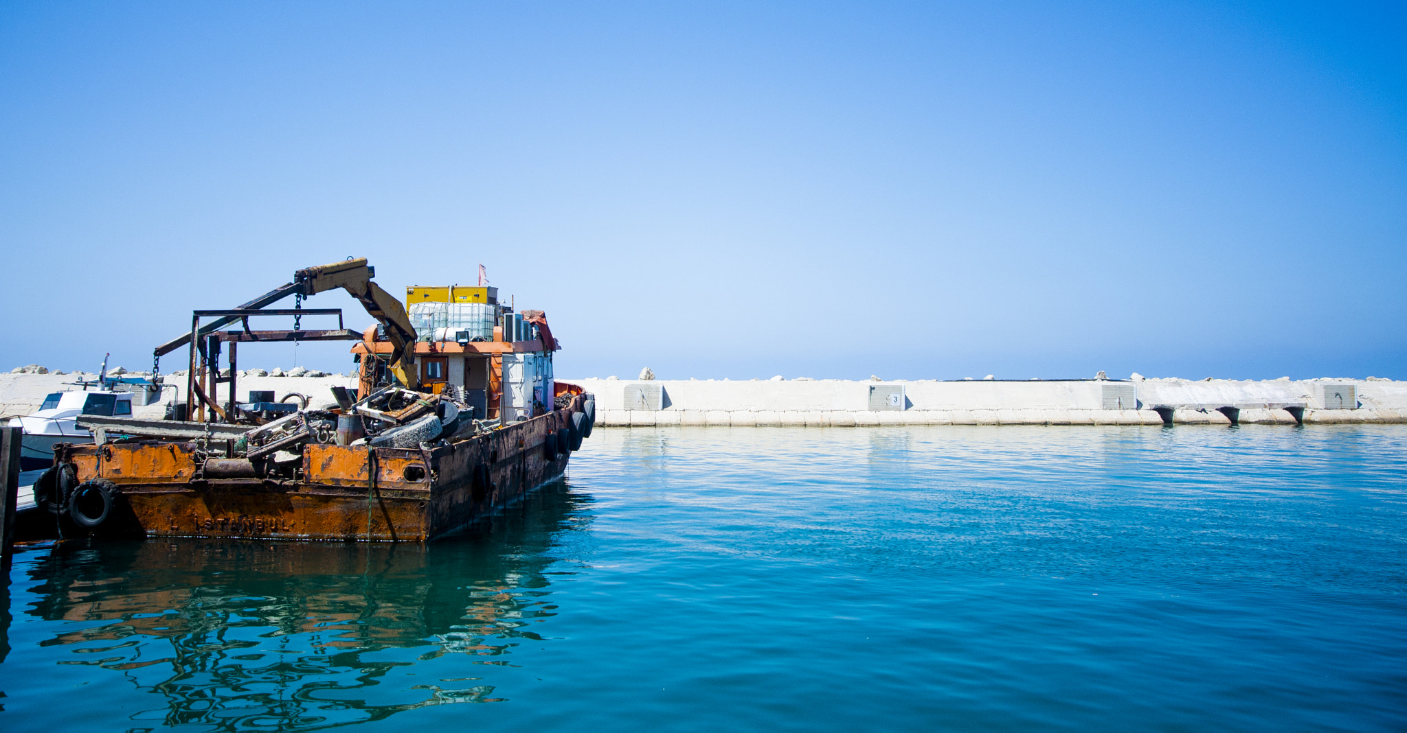 Nikon D7100 + Samyang 16mm F2 ED AS UMC CS sample photo. Fishers boat photography