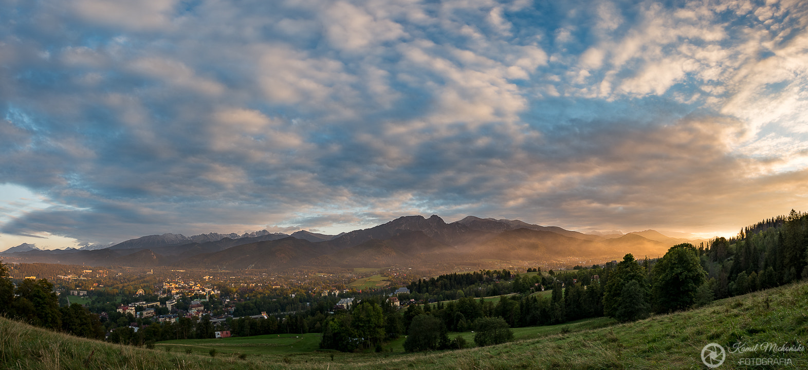 Samyang 14mm F2.8 ED AS IF UMC sample photo. Last summer sunset in 2016 year seen from zakopane photography