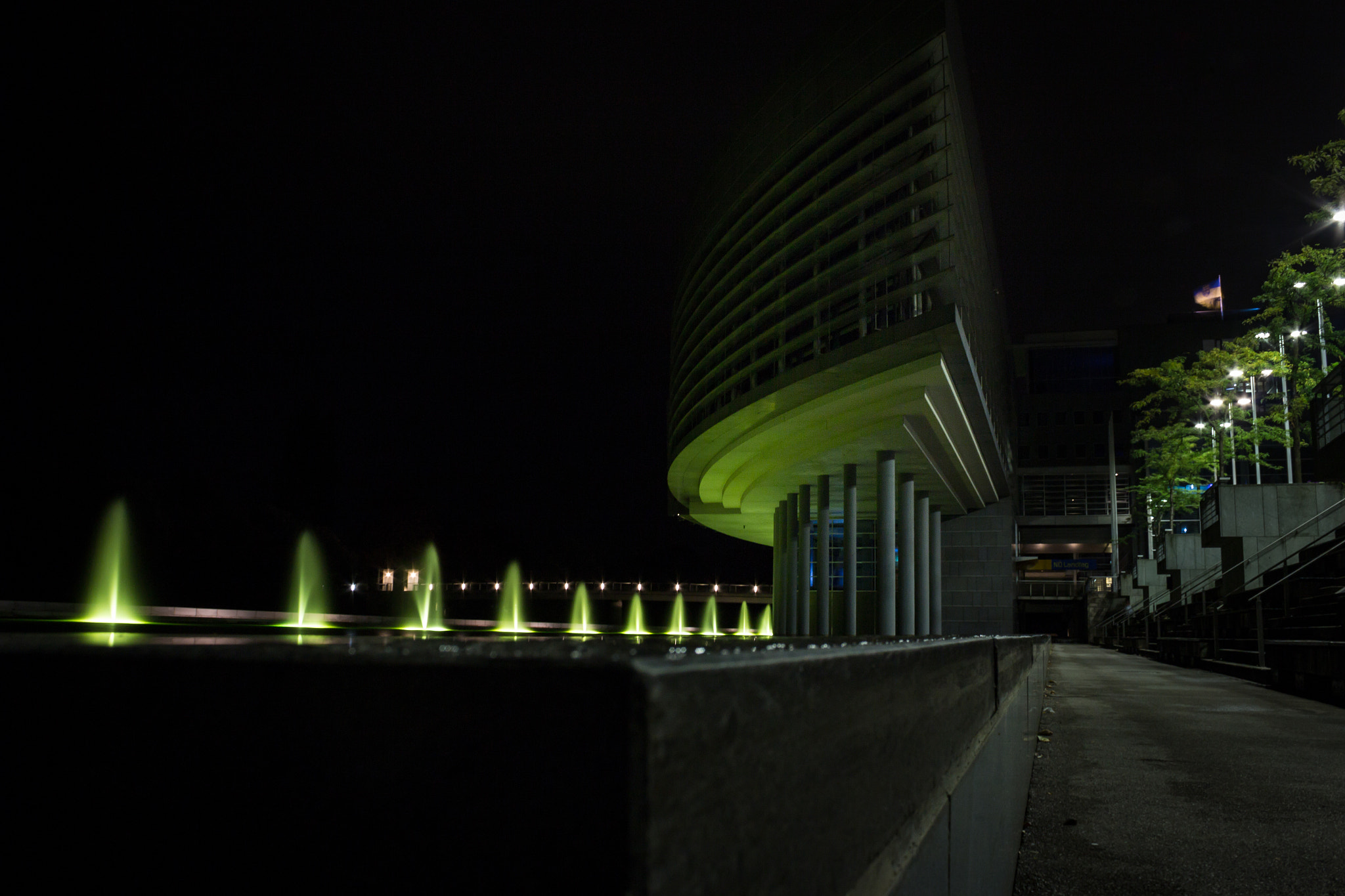 Canon EOS 100D (EOS Rebel SL1 / EOS Kiss X7) sample photo. Nightvision photography