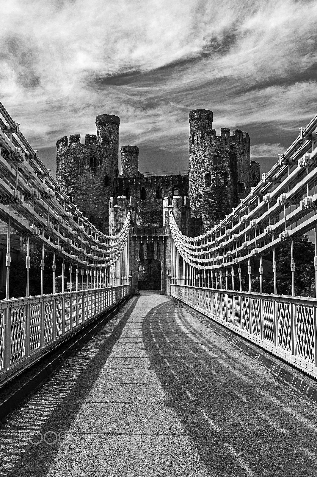 Nikon 1 Nikkor VR 10-30mm F3.5-5.6 sample photo. Castle approach photography