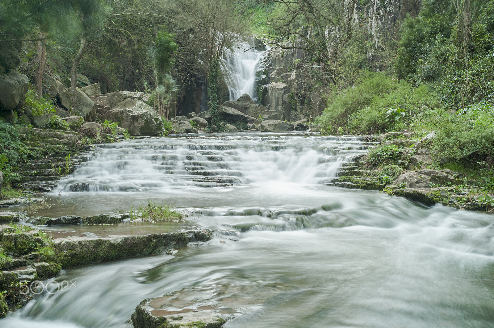 Nikon D300 + AF Nikkor 28mm f/2.8 sample photo. Anços waterfall, montelavar, sintra, portugal photography