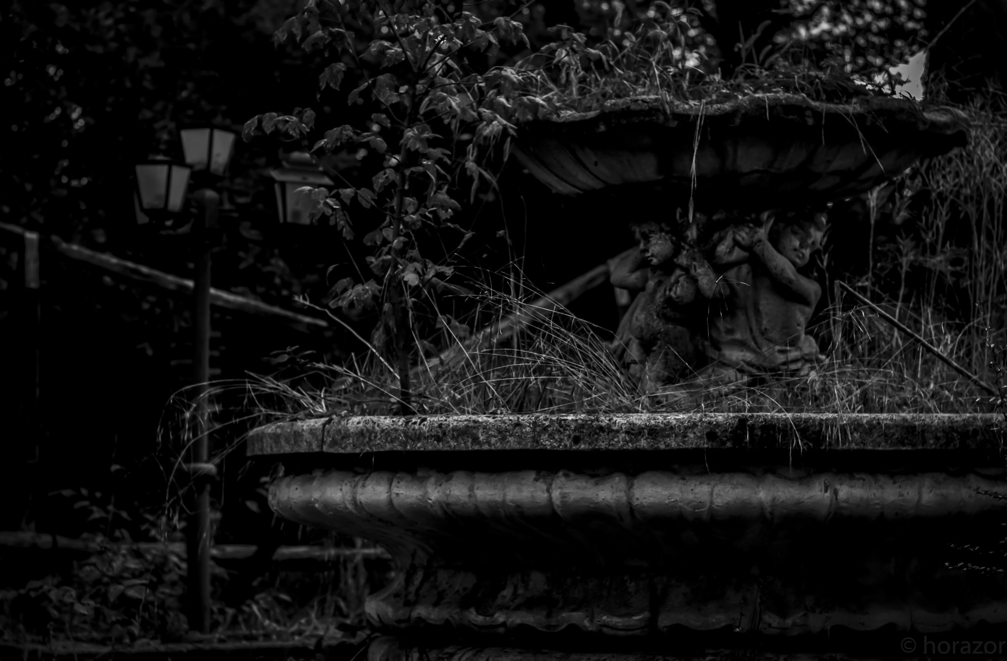 Canon EF 35-80mm f/4-5.6 sample photo. Abandoned park b&w photography
