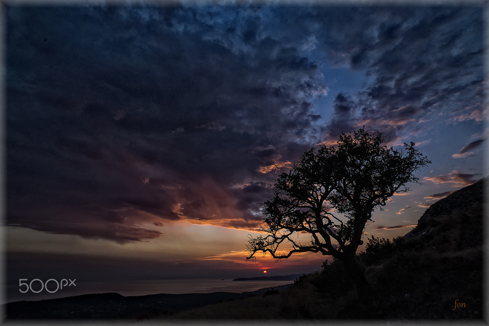 AF Nikkor 20mm f/2.8 sample photo. Another sunset photography