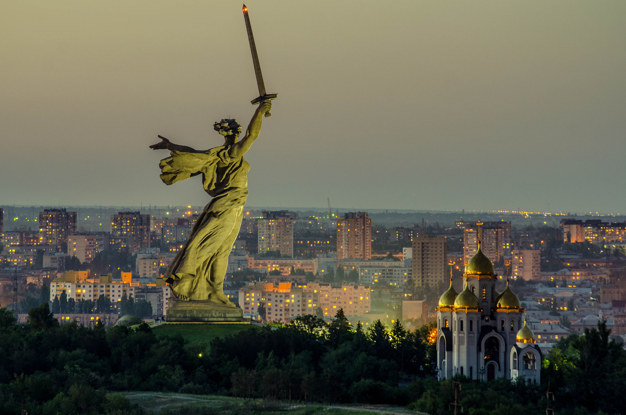 Nikon D7000 + Sigma 70-300mm F4-5.6 DG OS sample photo. Motherland photography