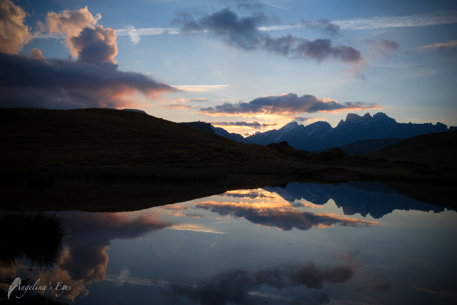 16-35mm F4 G SSM OSS sample photo. The blue lake photography