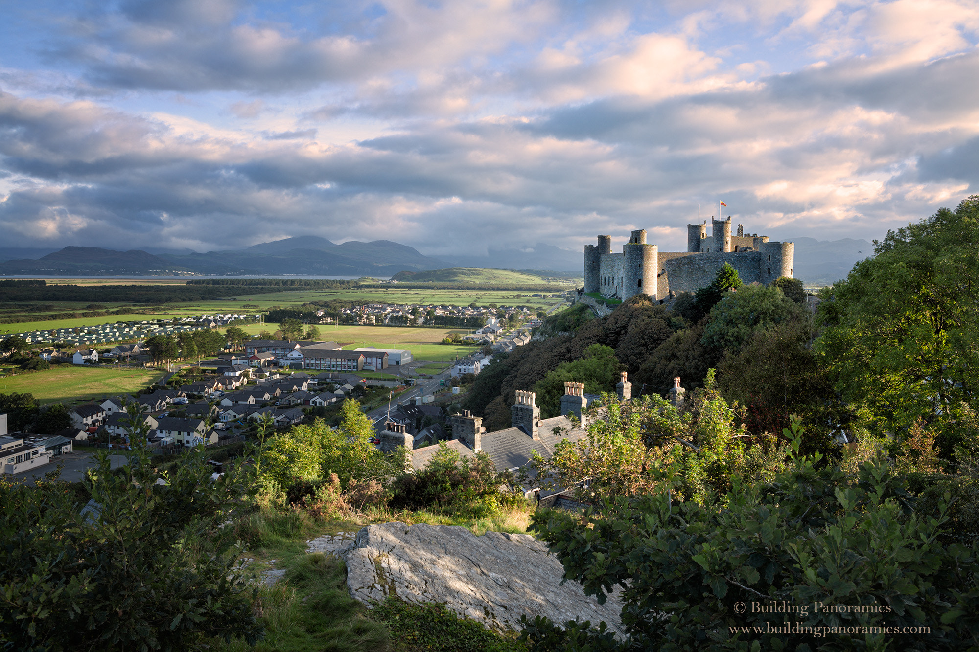 Canon EF 16-35mm F2.8L II USM sample photo. Harlech  castle photography