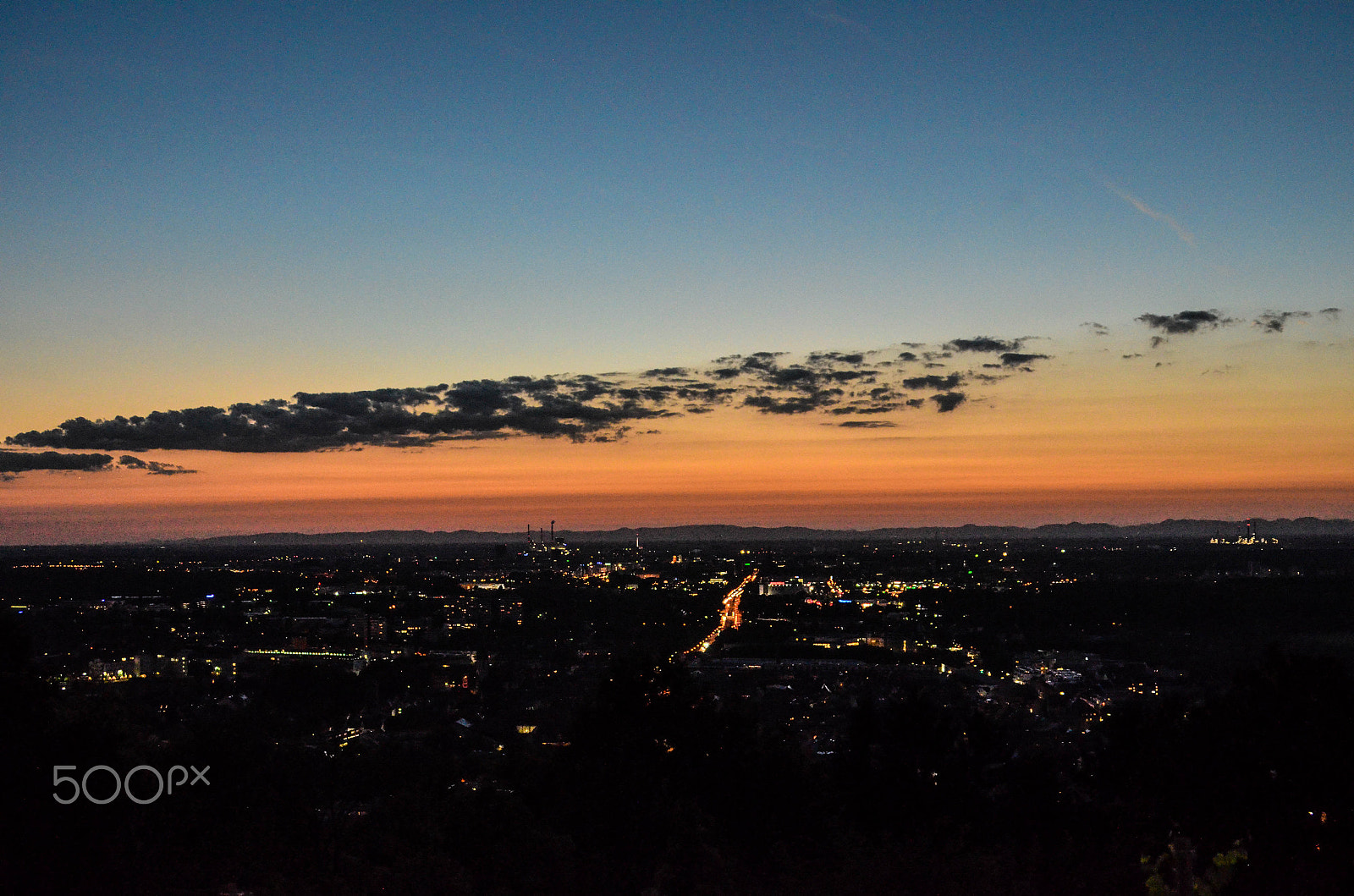 Nikon D5100 + Tamron AF 28-75mm F2.8 XR Di LD Aspherical (IF) sample photo. Sunset sky photography