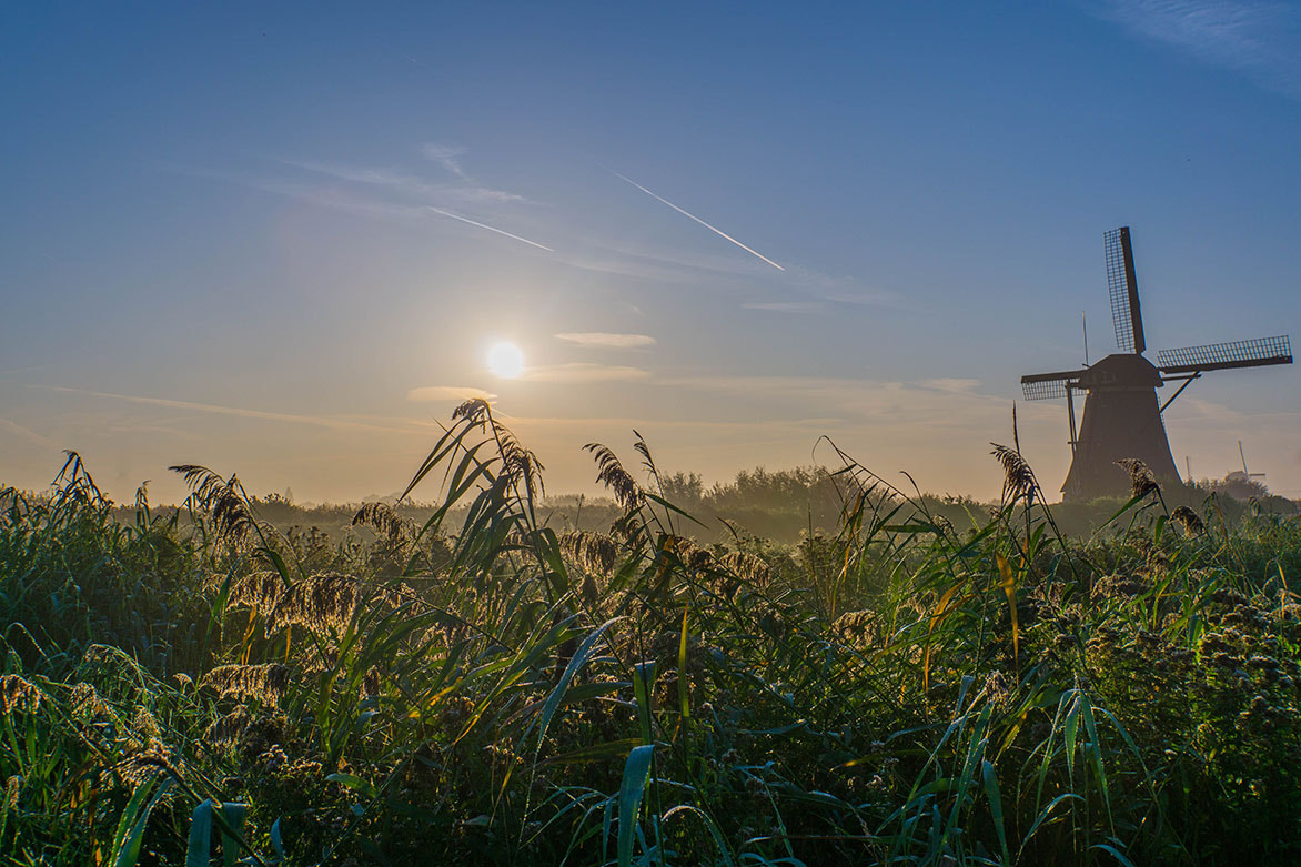 Sony E 18-200mm F3.5-6.3 OSS sample photo. Kinderdijk photography
