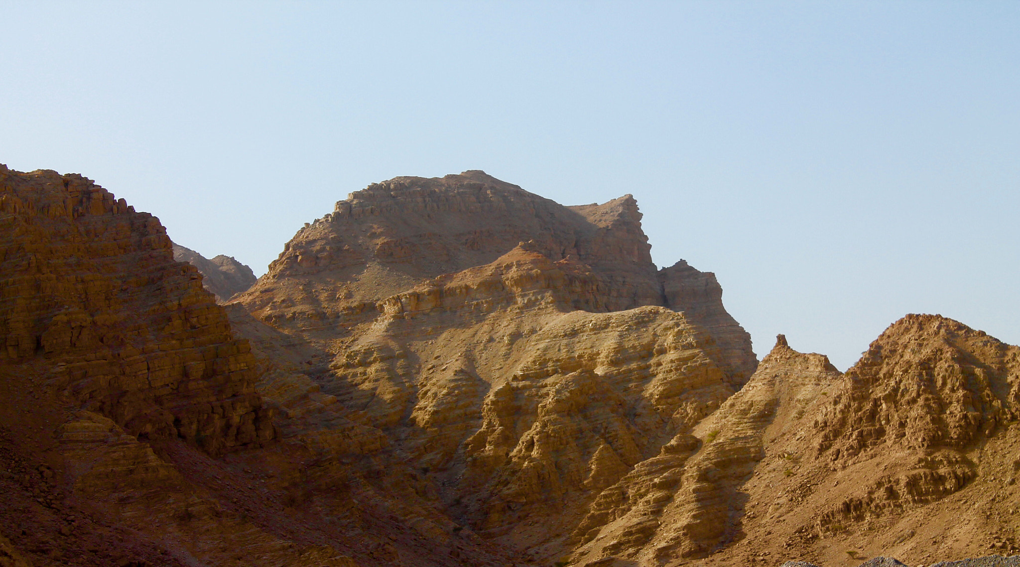 Canon EOS 1100D (EOS Rebel T3 / EOS Kiss X50) + Canon EF-S 18-55mm F3.5-5.6 III sample photo. Rugged terrain in northern highlands of the uae photography