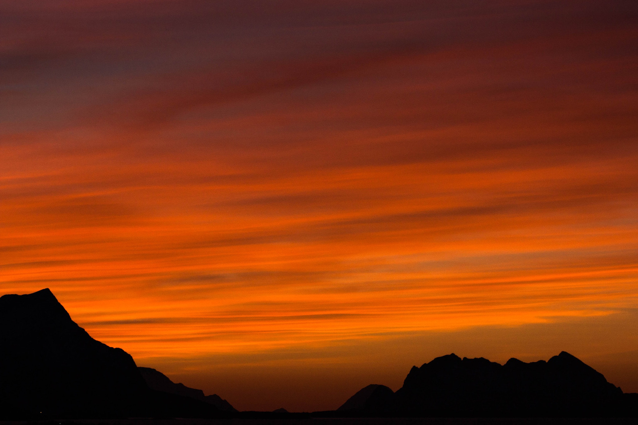 Canon EF 100mm F2.8 Macro USM sample photo. Sunset layers photography