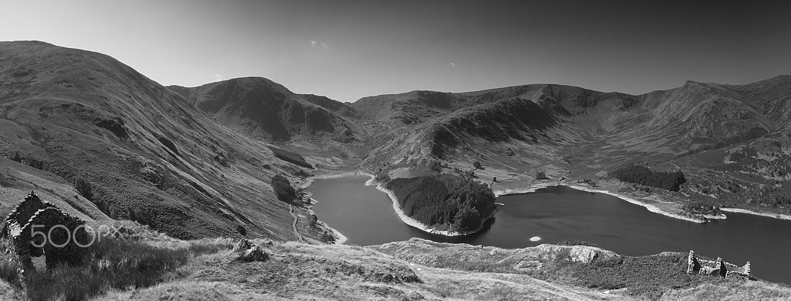 Canon EOS 400D (EOS Digital Rebel XTi / EOS Kiss Digital X) + Canon EF-S 18-55mm F3.5-5.6 IS II sample photo. Haweswater panorama photography