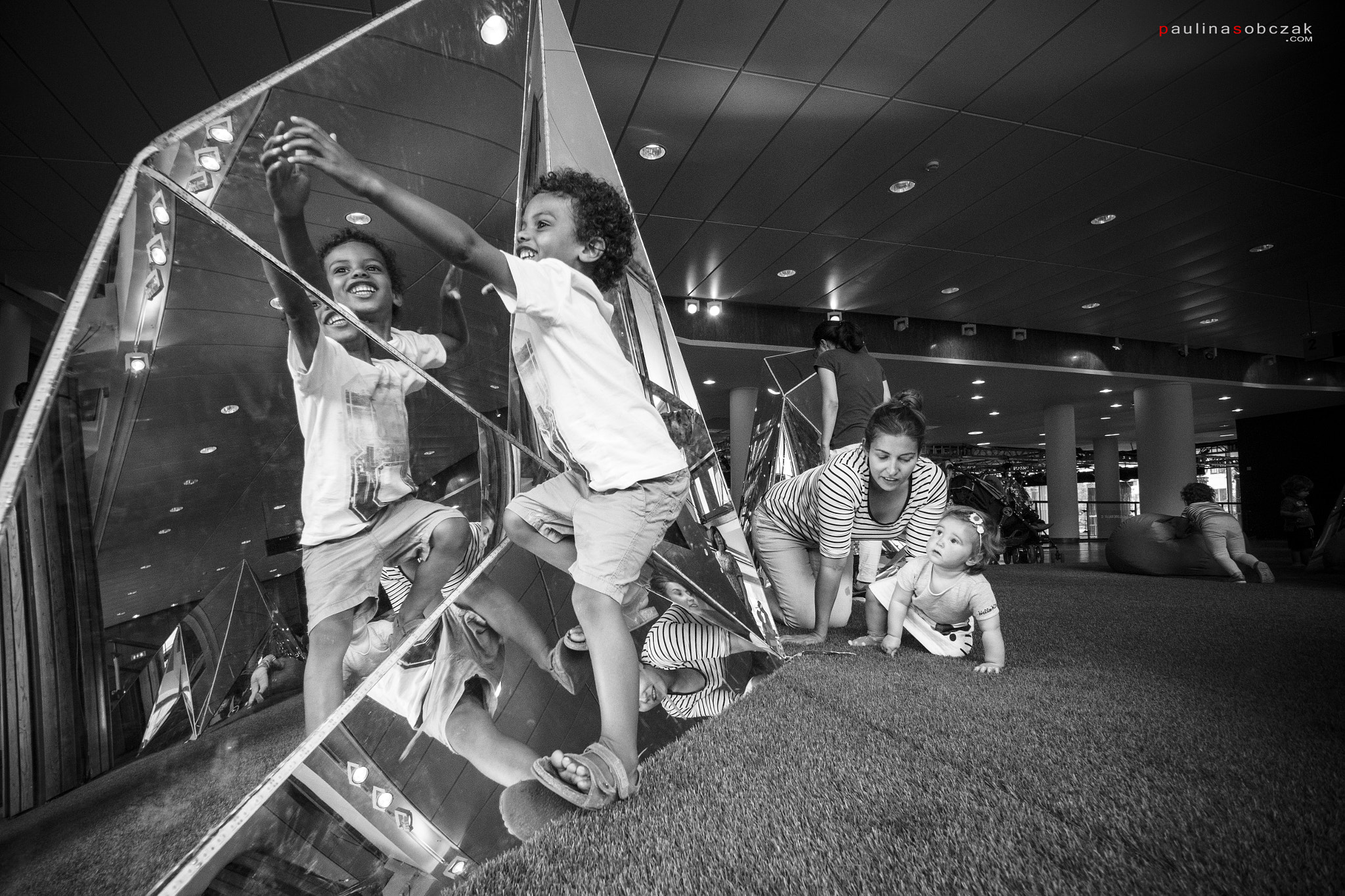 Sigma 10-20mm F3.5 EX DC HSM sample photo. Children photography