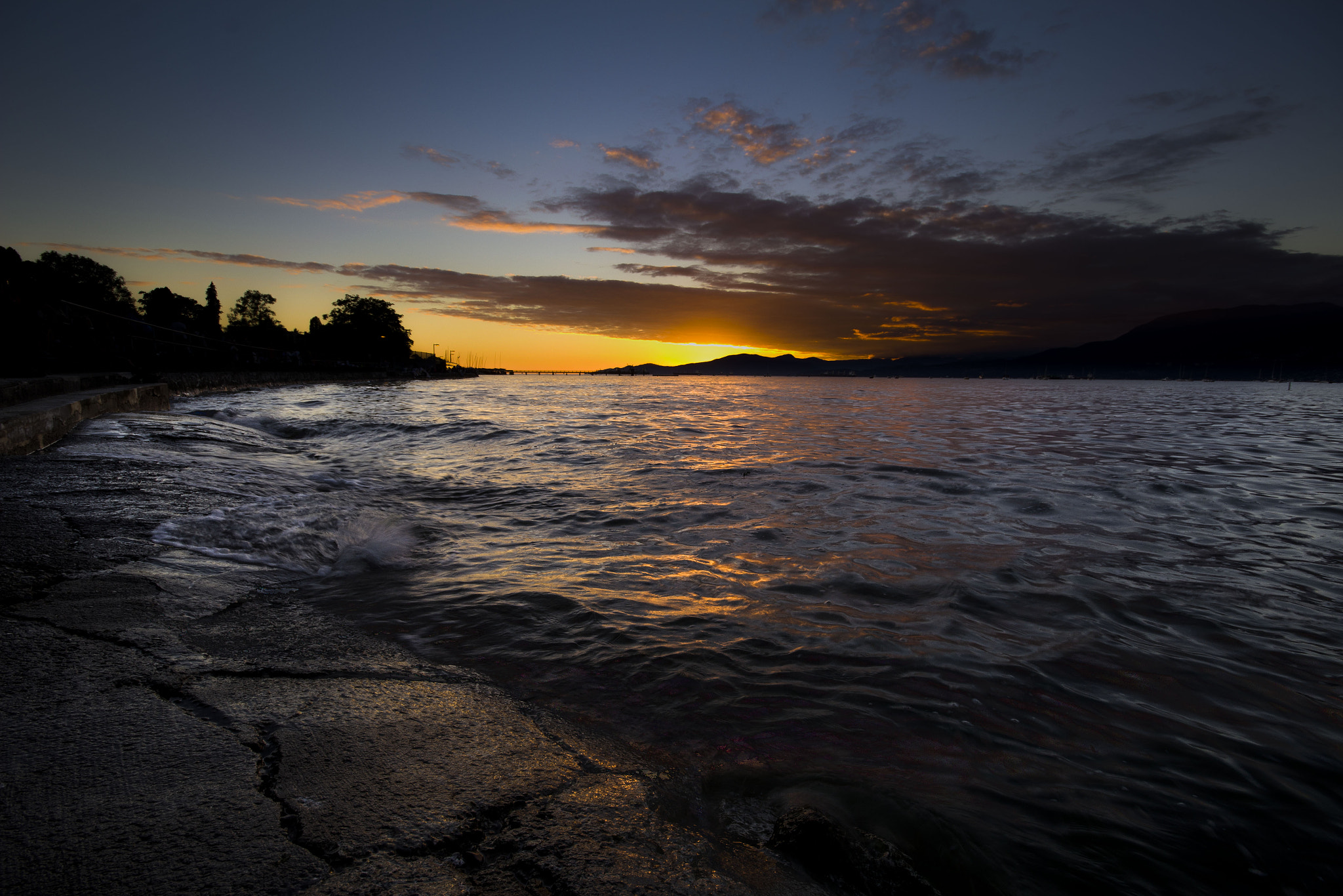 Sigma 10-20mm F4-5.6 EX DC HSM sample photo. Seaside photography