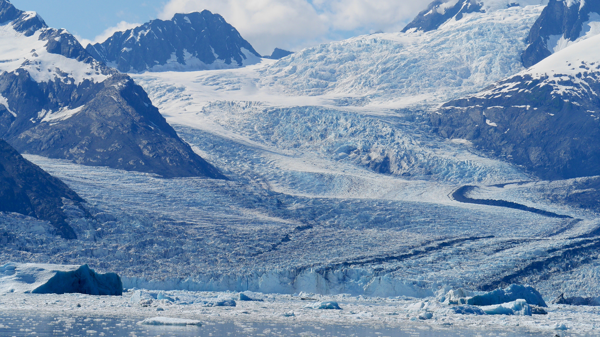 Panasonic Lumix DMC-GX7 sample photo. Columbia glacier wide photography