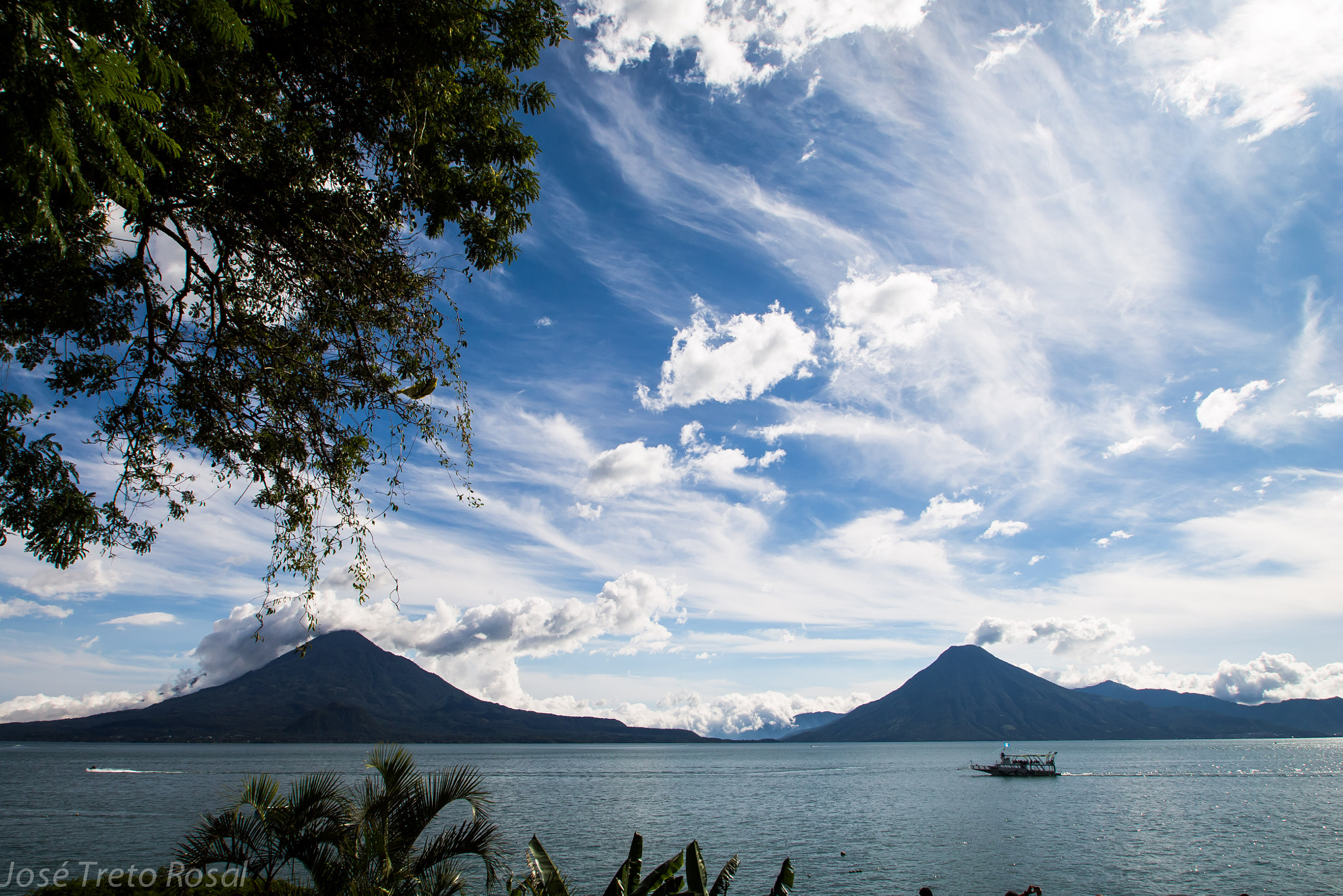 Sigma 10-20mm F3.5 EX DC HSM sample photo. Between two peaks photography