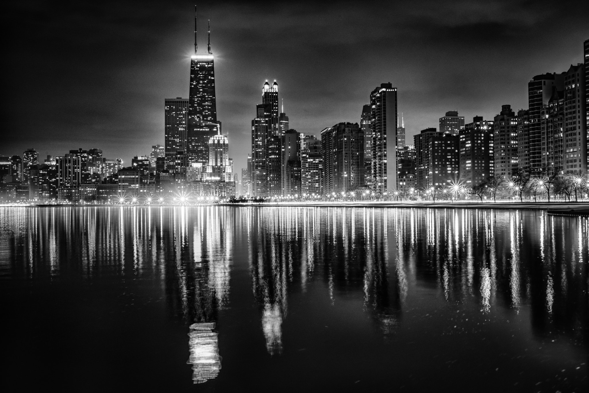 AF Zoom-Nikkor 28-85mm f/3.5-4.5 sample photo. Chicago photography