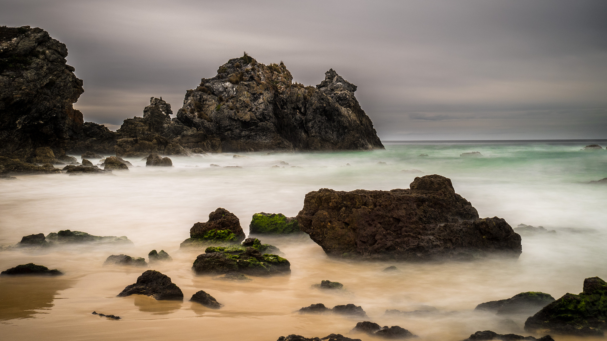 Olympus OM-D E-M1 + Olympus M.Zuiko Digital 17mm F1.8 sample photo. Camel rock photography