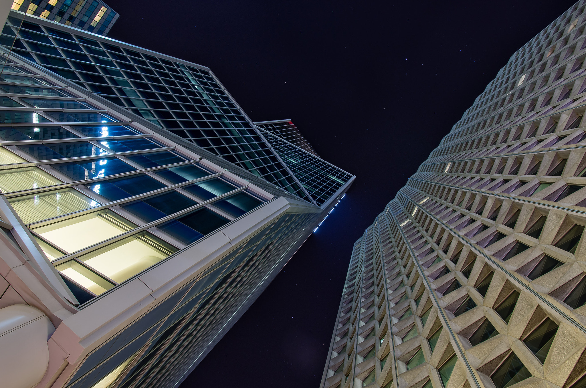 Pentax K-5 + Sigma 18-35mm F1.8 DC HSM Art sample photo. Carpediem tower photography