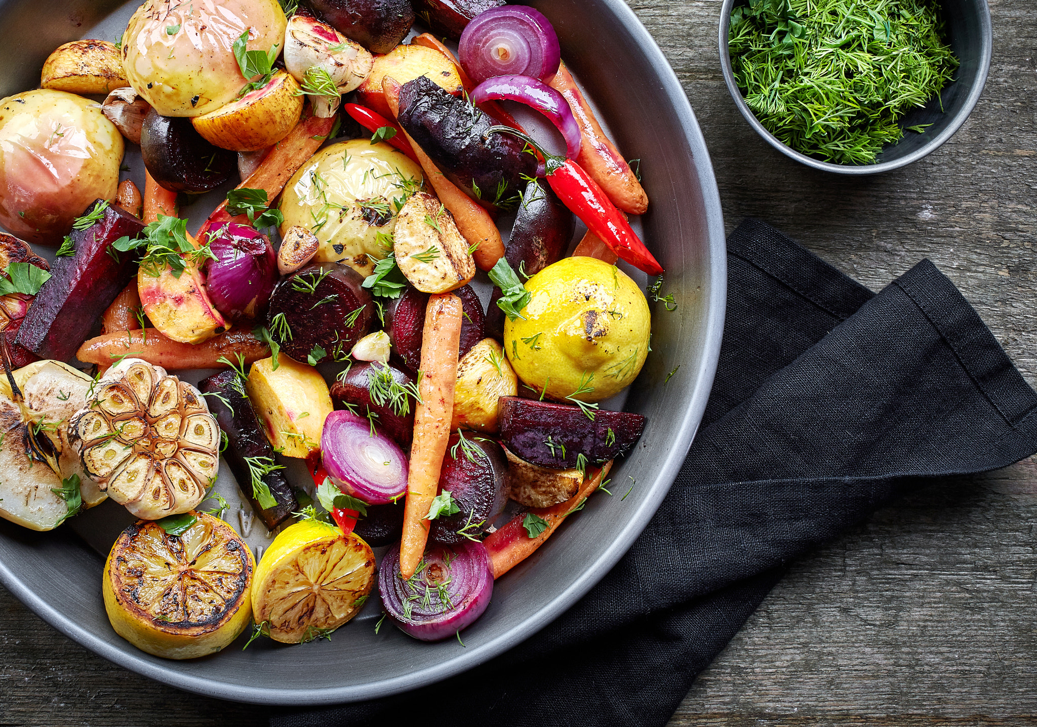 Canon EOS 6D + Canon EF 50mm F2.5 Macro sample photo. Roasted fruits and vegetables photography