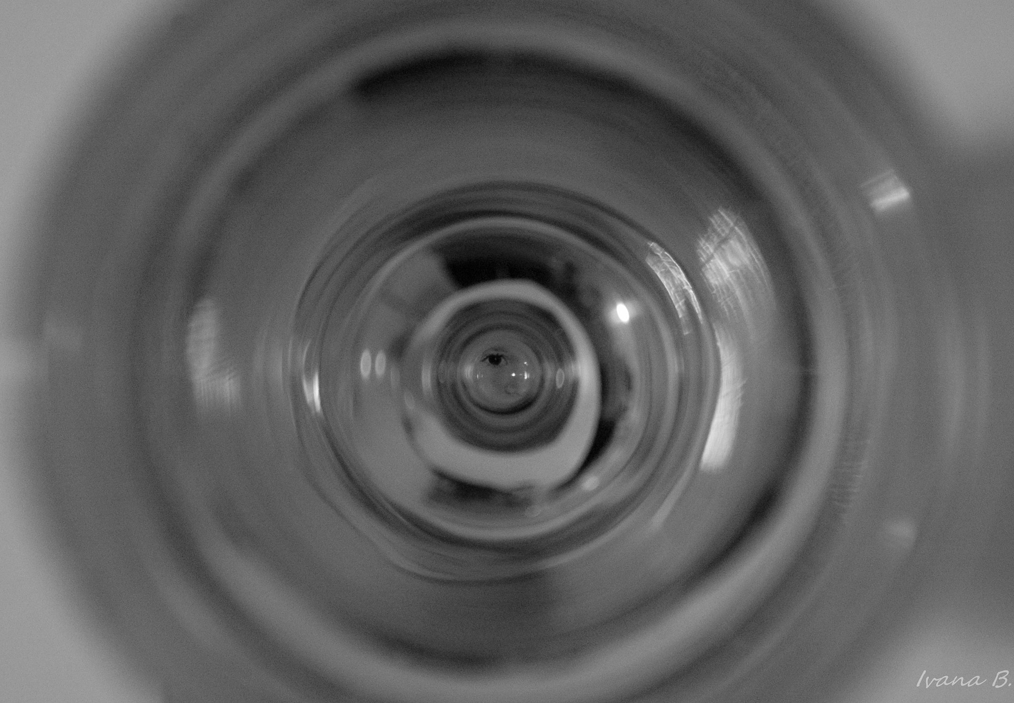 Nikon D70 sample photo. Somebody is watching photography
