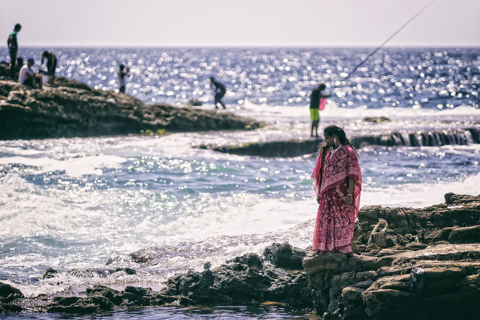 Sony a99 II + Minolta/Sony AF 70-200mm F2.8 G sample photo. Alone... photography