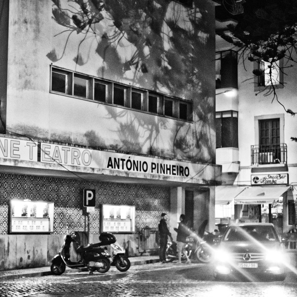 Pentax K-5 + Pentax smc DA 40mm F2.8 Limited sample photo. Atmosphere: portugal photography