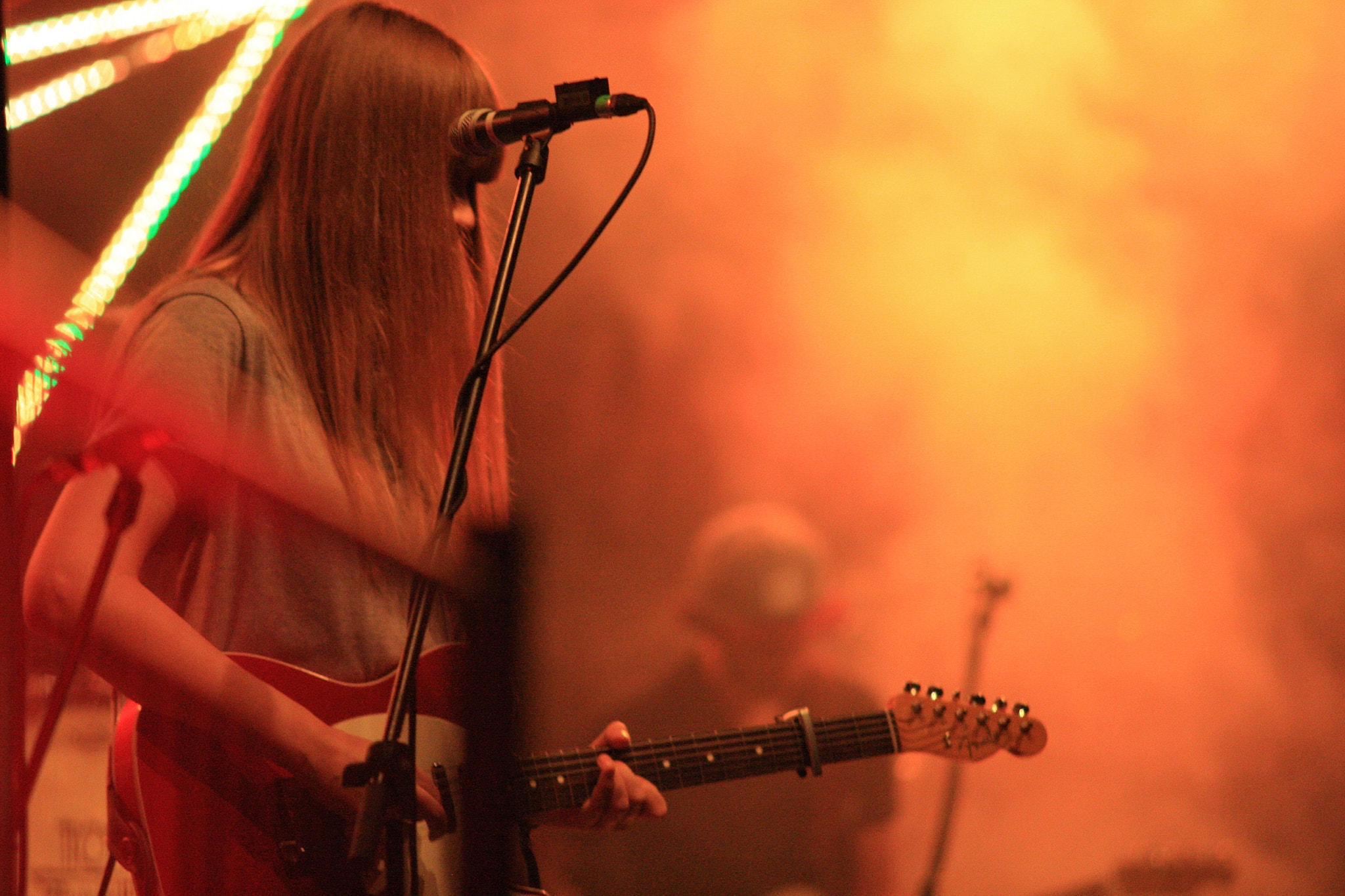 Canon 70-200mm sample photo. Tonbandgerät @ summertime festival photography