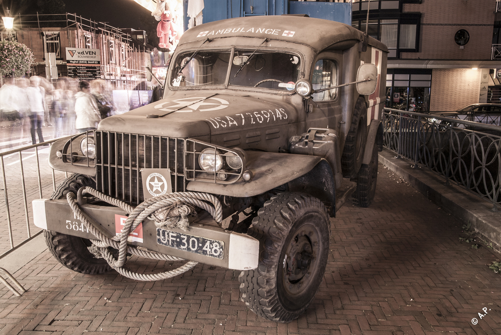 Nikon D200 + Sigma 18-50mm F2.8 EX DC sample photo. Liberation fair in veghel 02 photography