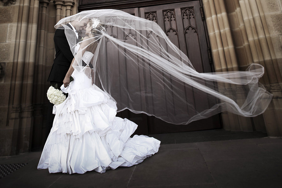 Canon EOS-1Ds Mark III + Canon EF 20mm F2.8 USM sample photo. Cost effective wedding photographers sydney photography