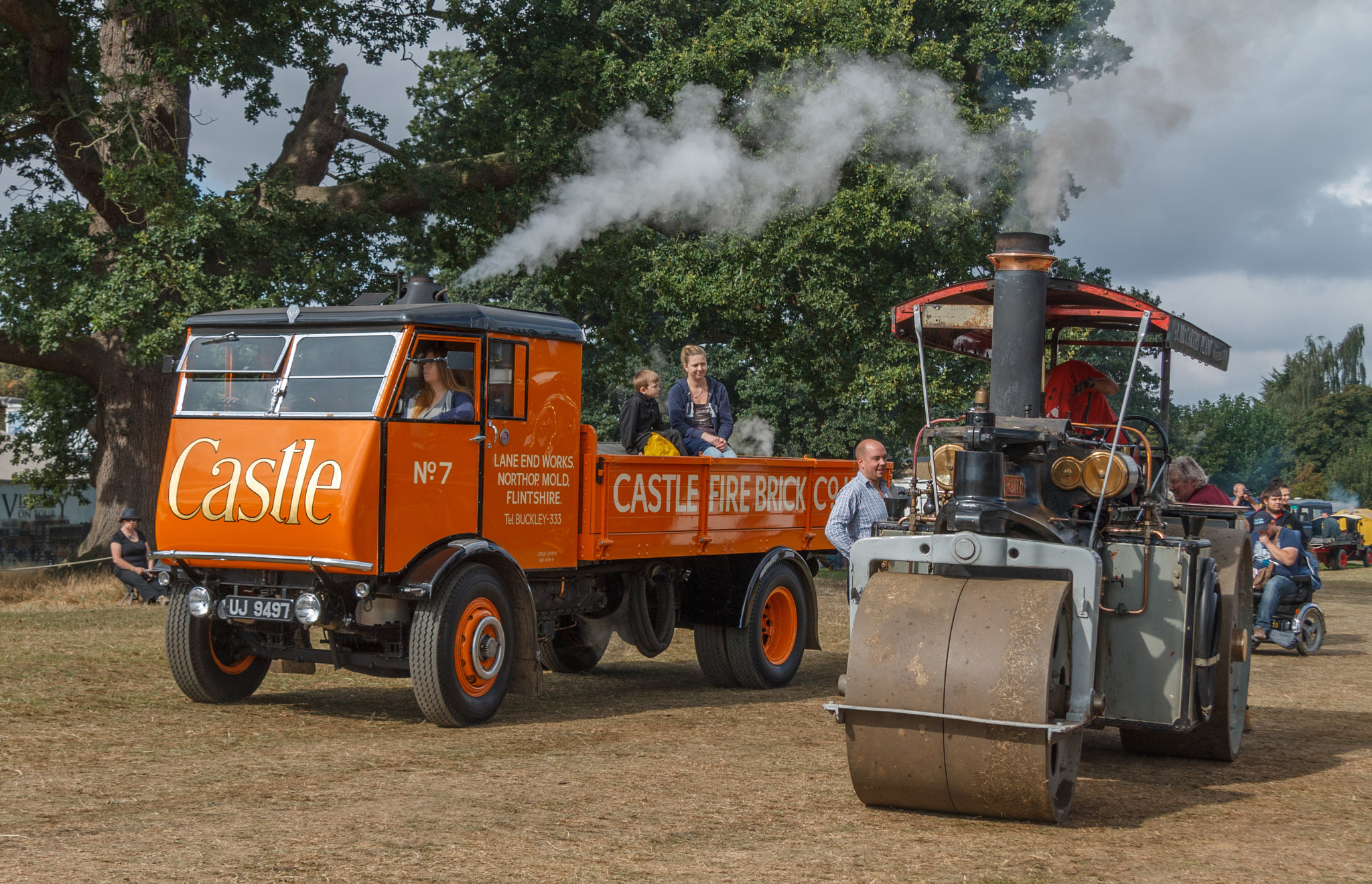 Canon EF-S 17-85mm F4-5.6 IS USM sample photo. Sentinel steam wagon and a steamroller photography