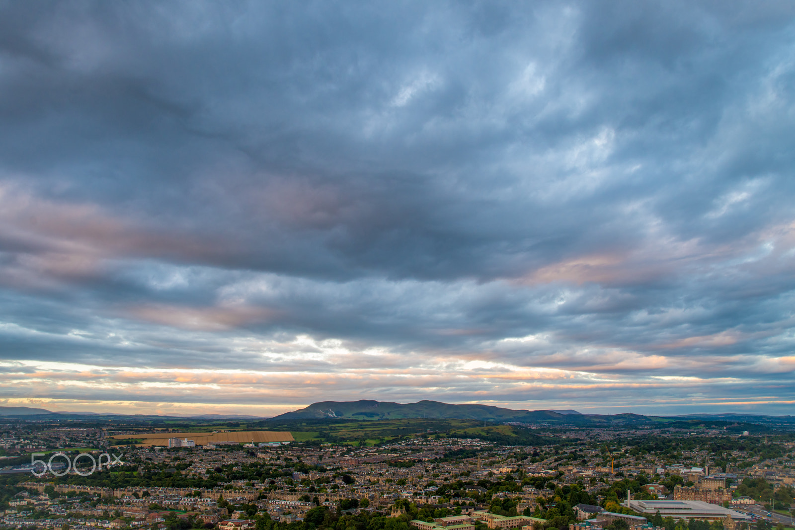 Nikon D600 sample photo. Edinburgh new town under morning clouds photography