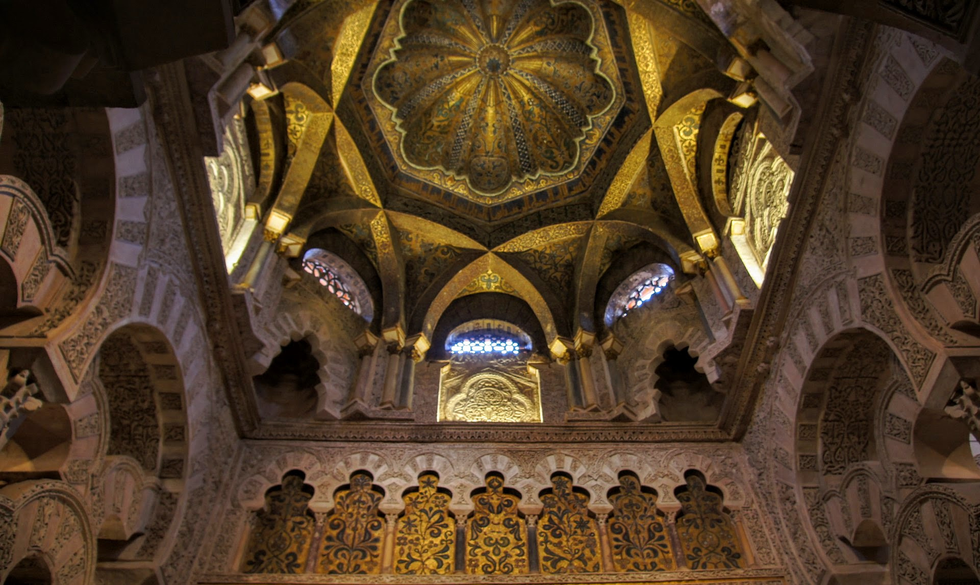 Sony DT 16-105mm F3.5-5.6 sample photo. Great mosque of córdoba spain photography
