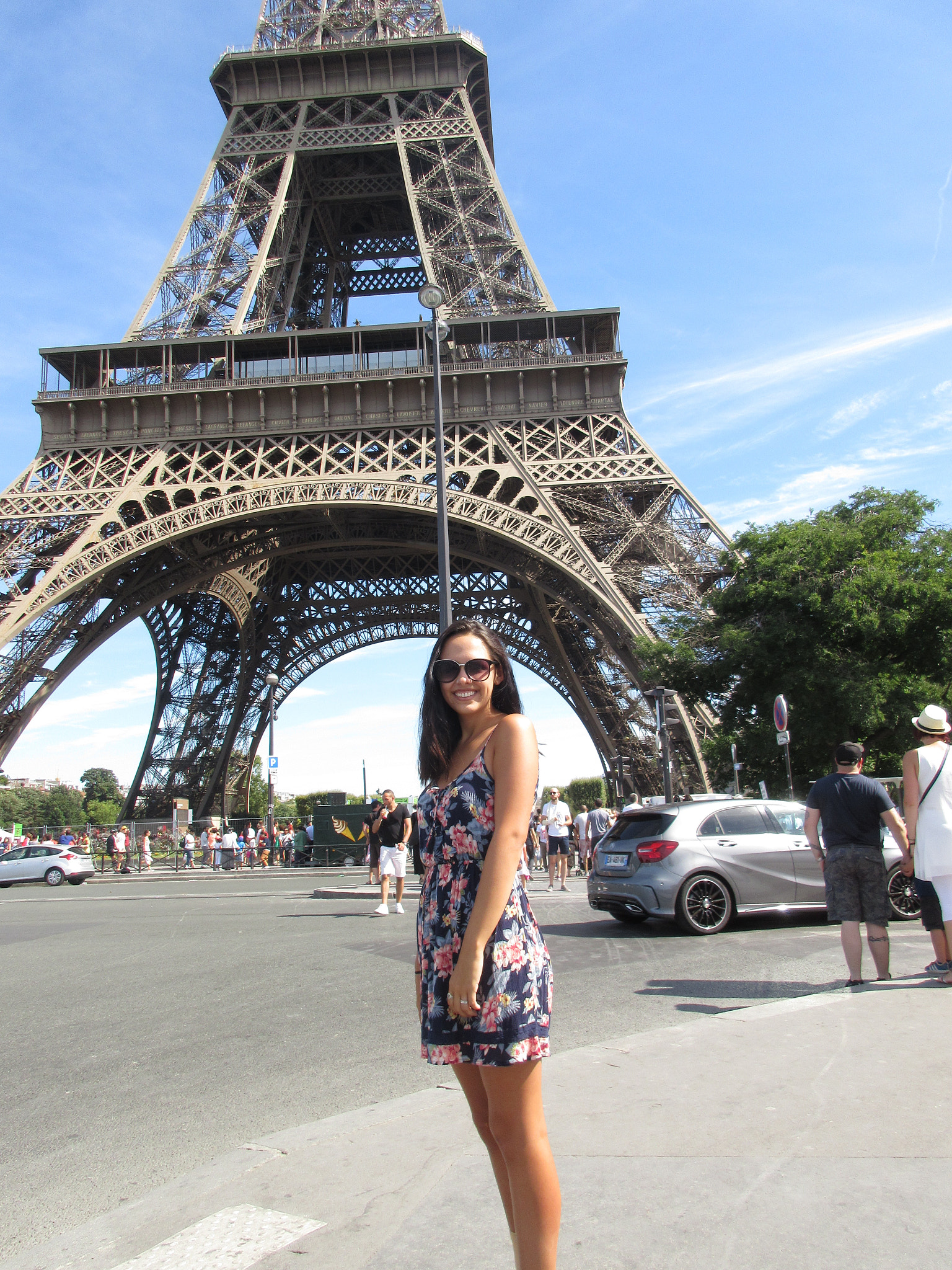 Canon PowerShot ELPH 350 HS (IXUS 275 HS / IXY 640) sample photo. Paris, france - eiffel tower photography