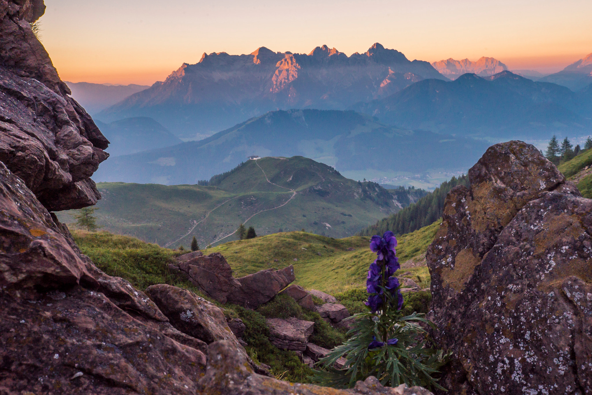 Tamron 18-270mm F3.5-6.3 Di II PZD sample photo. Sunset in the alps photography
