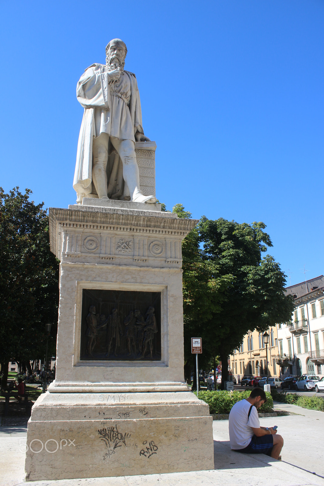 Canon EF-S 18-55mm F3.5-5.6 IS sample photo. Verona photography