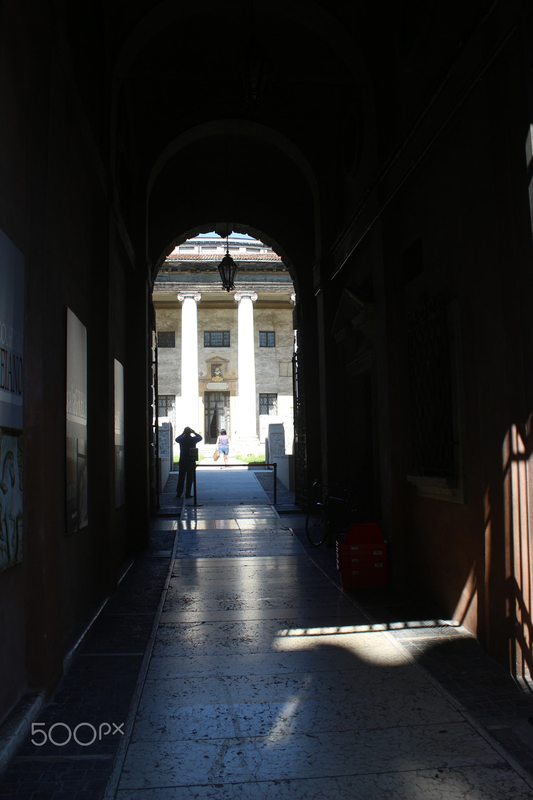 Canon EF-S 18-55mm F3.5-5.6 IS sample photo. Verona photography