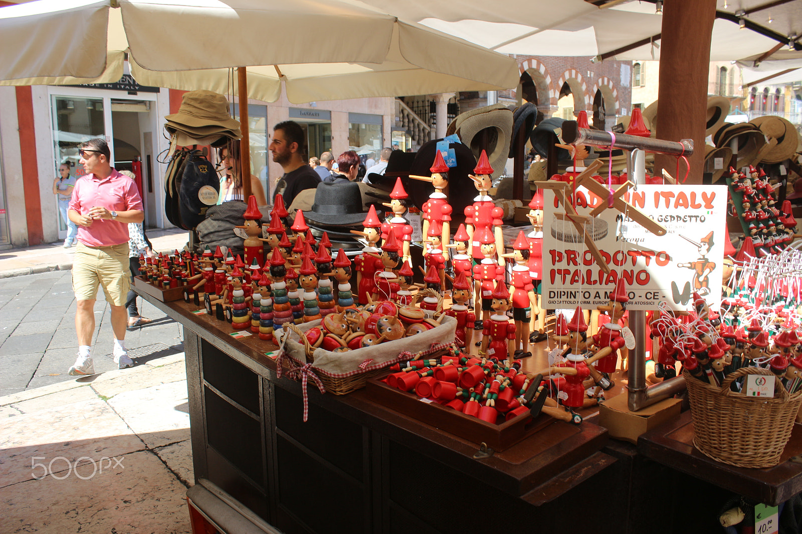 Canon EF-S 18-55mm F3.5-5.6 IS sample photo. Verona photography
