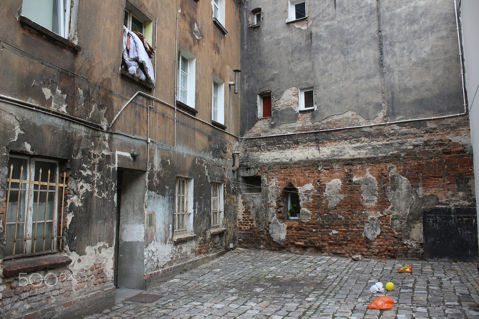 Canon EF-S 18-55mm F3.5-5.6 IS sample photo. Wroclaw photography