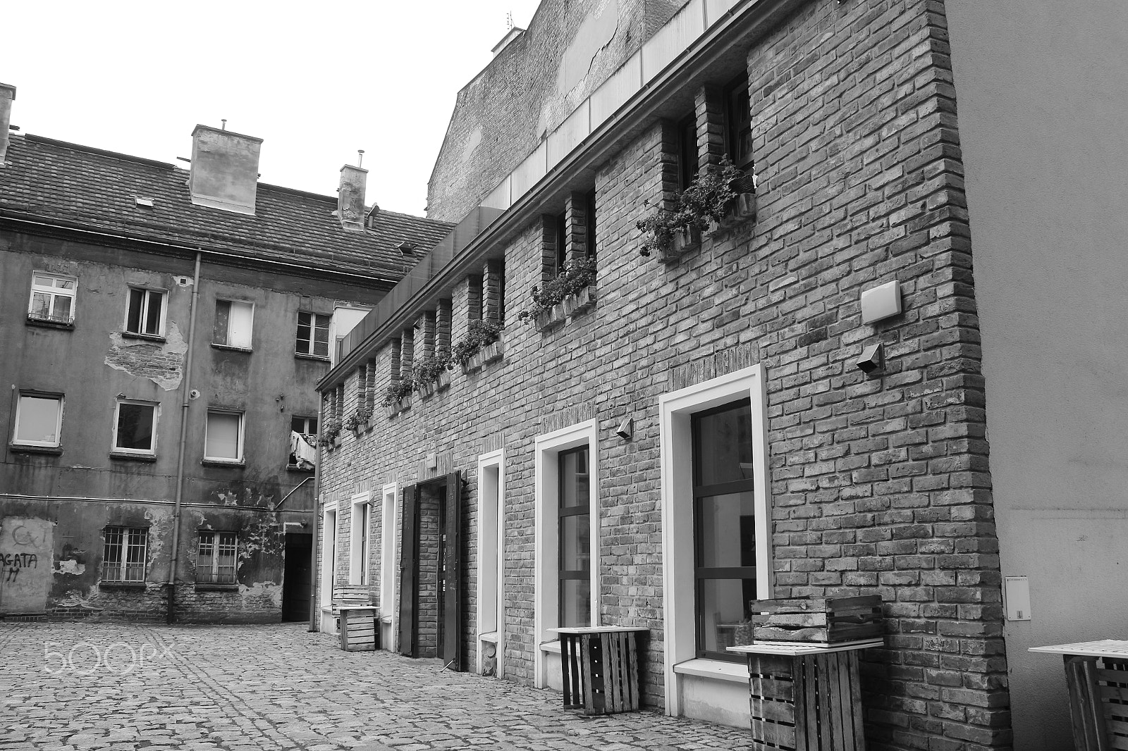 Canon EF-S 18-55mm F3.5-5.6 IS sample photo. Wroclaw photography