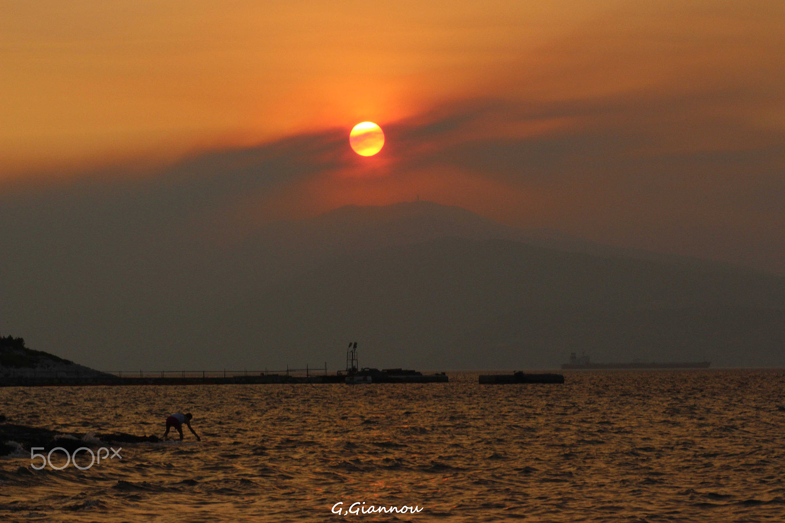 Canon EF 75-300mm f/4-5.6 USM sample photo. Magic sunset photography