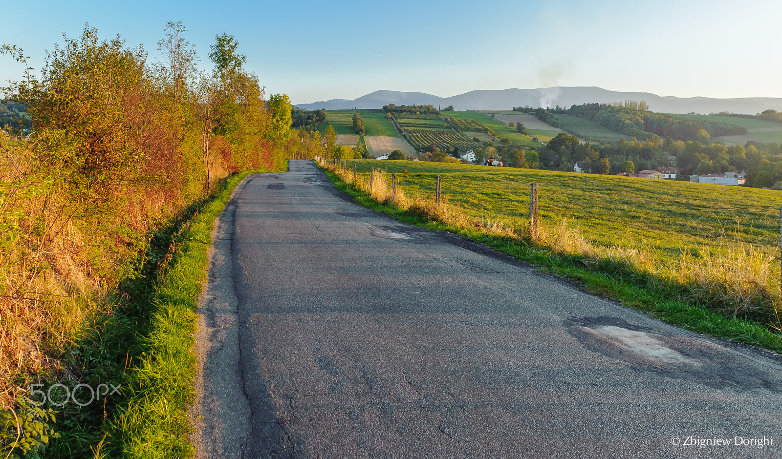 Nikon D700 + Sigma 24mm F1.8 EX DG Aspherical Macro sample photo. Village road photography