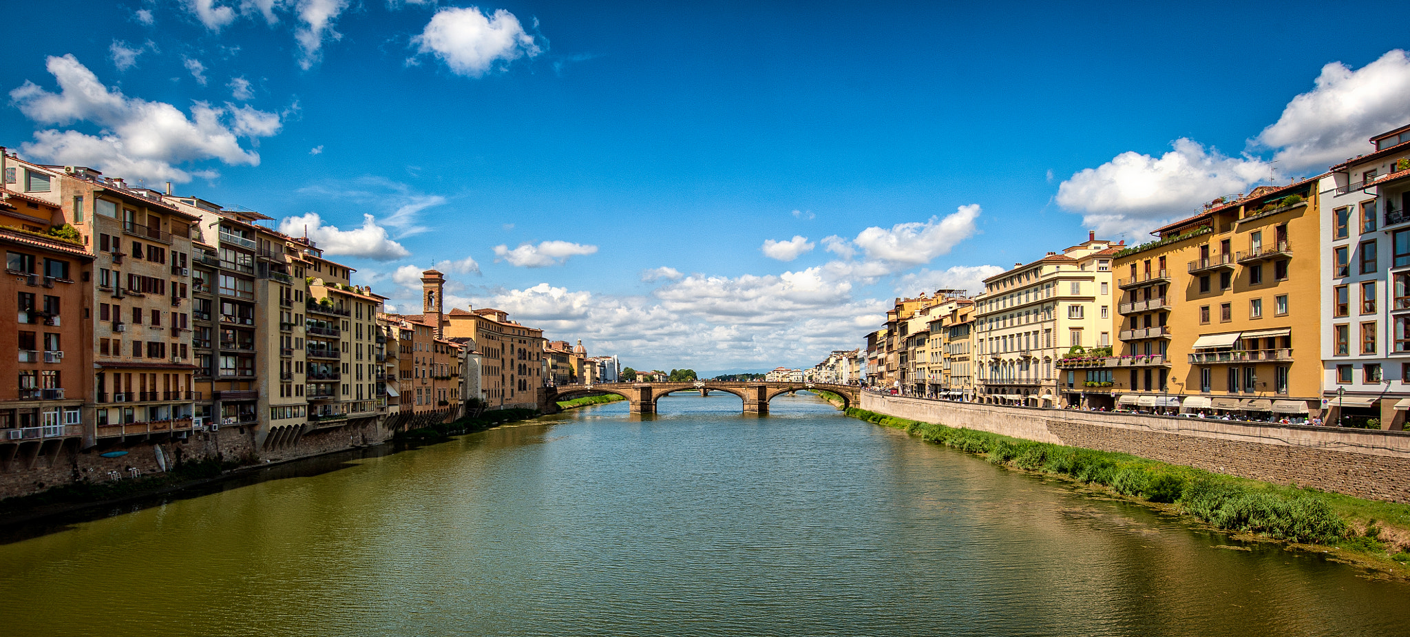 Nikon AF-S Nikkor 18-35mm F3.5-4.5G ED sample photo. Florencia photography