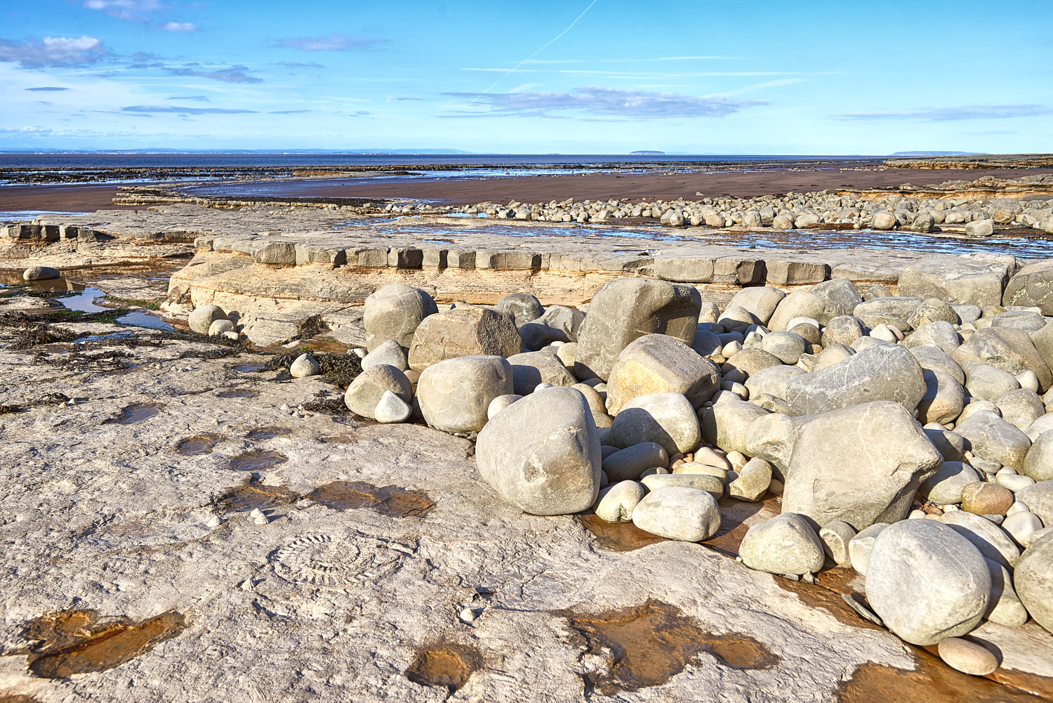 Nikon AF-S NIKKOR 17-35mm f/2.8 ED sample photo. Kilve beach ii photography