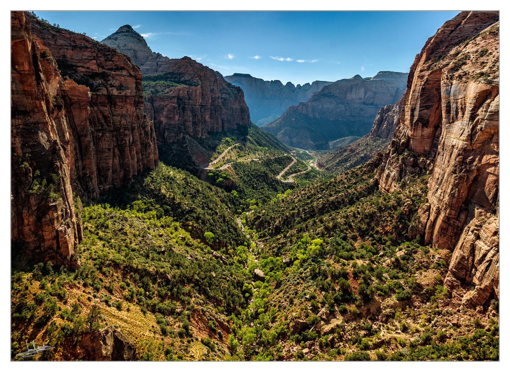 Sigma 8-16mm F4.5-5.6 DC HSM sample photo. Canyon overlook photography