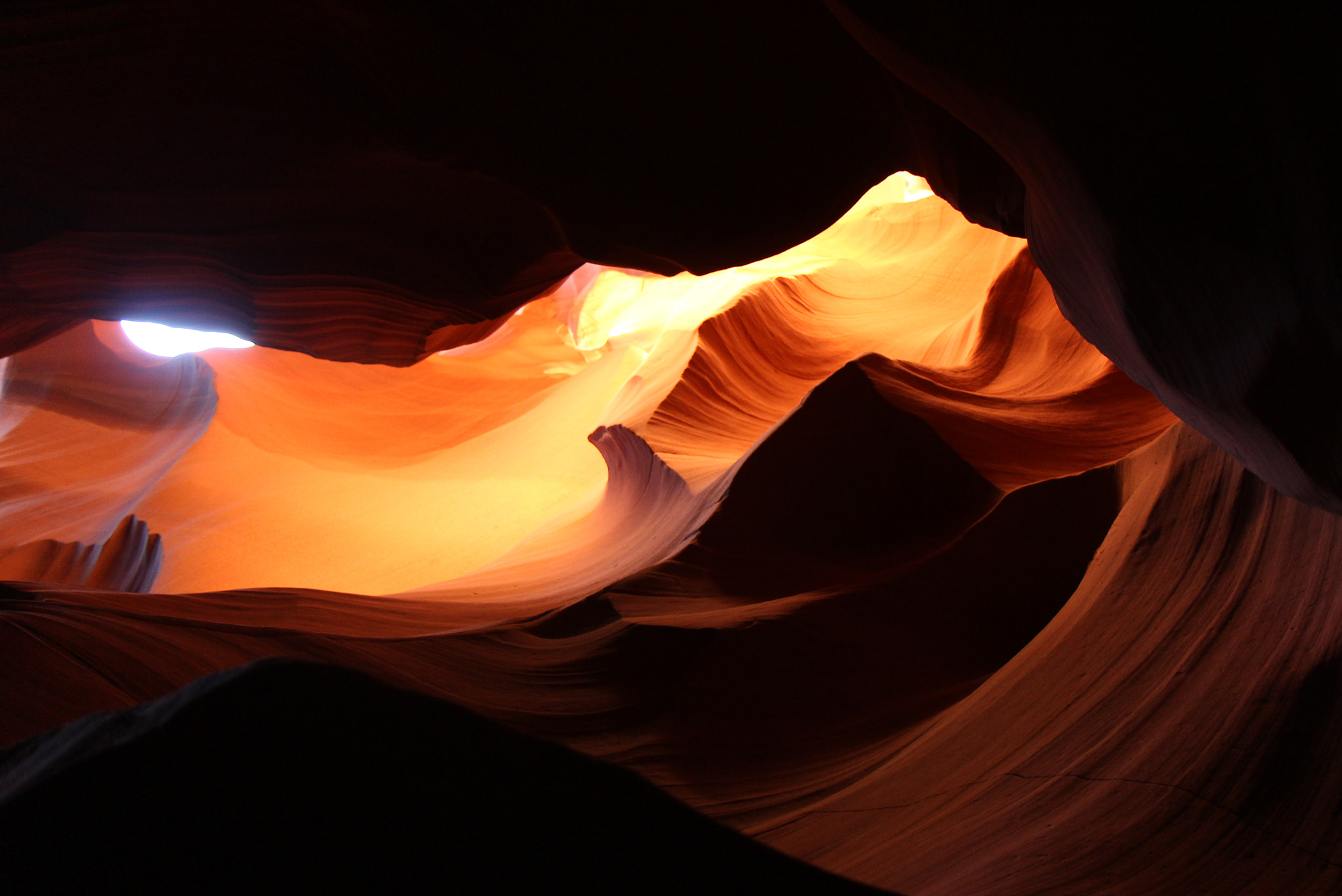 Canon EOS 700D (EOS Rebel T5i / EOS Kiss X7i) sample photo. Waves and fire photography